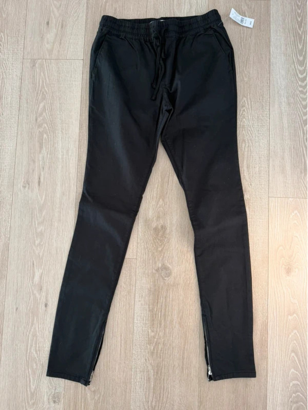 PacSun Skinny Joggers / Trousers with Ankle Zippers